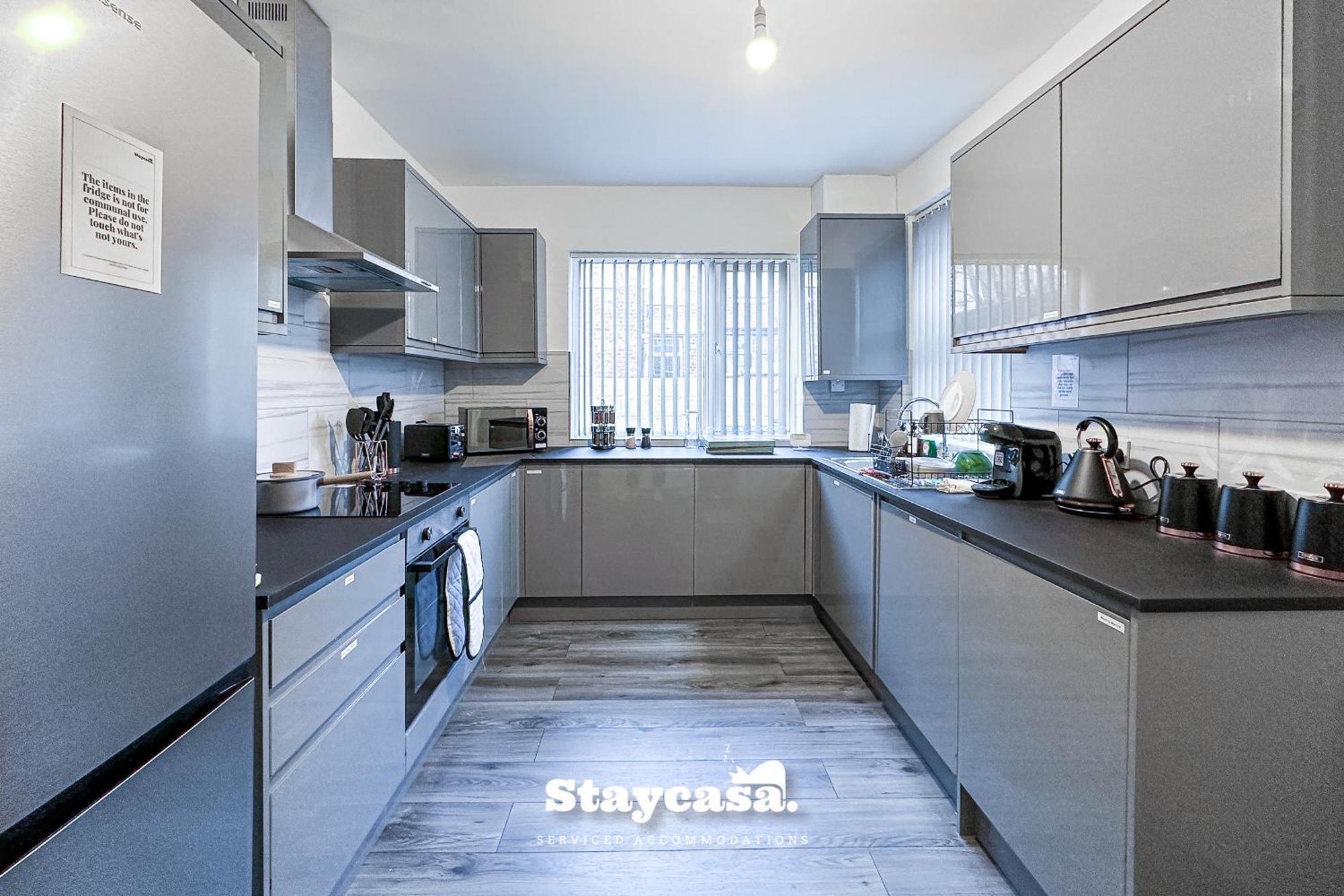 Ashfield Co-Living - Private Room Self-Cater Manchester Bagian luar foto