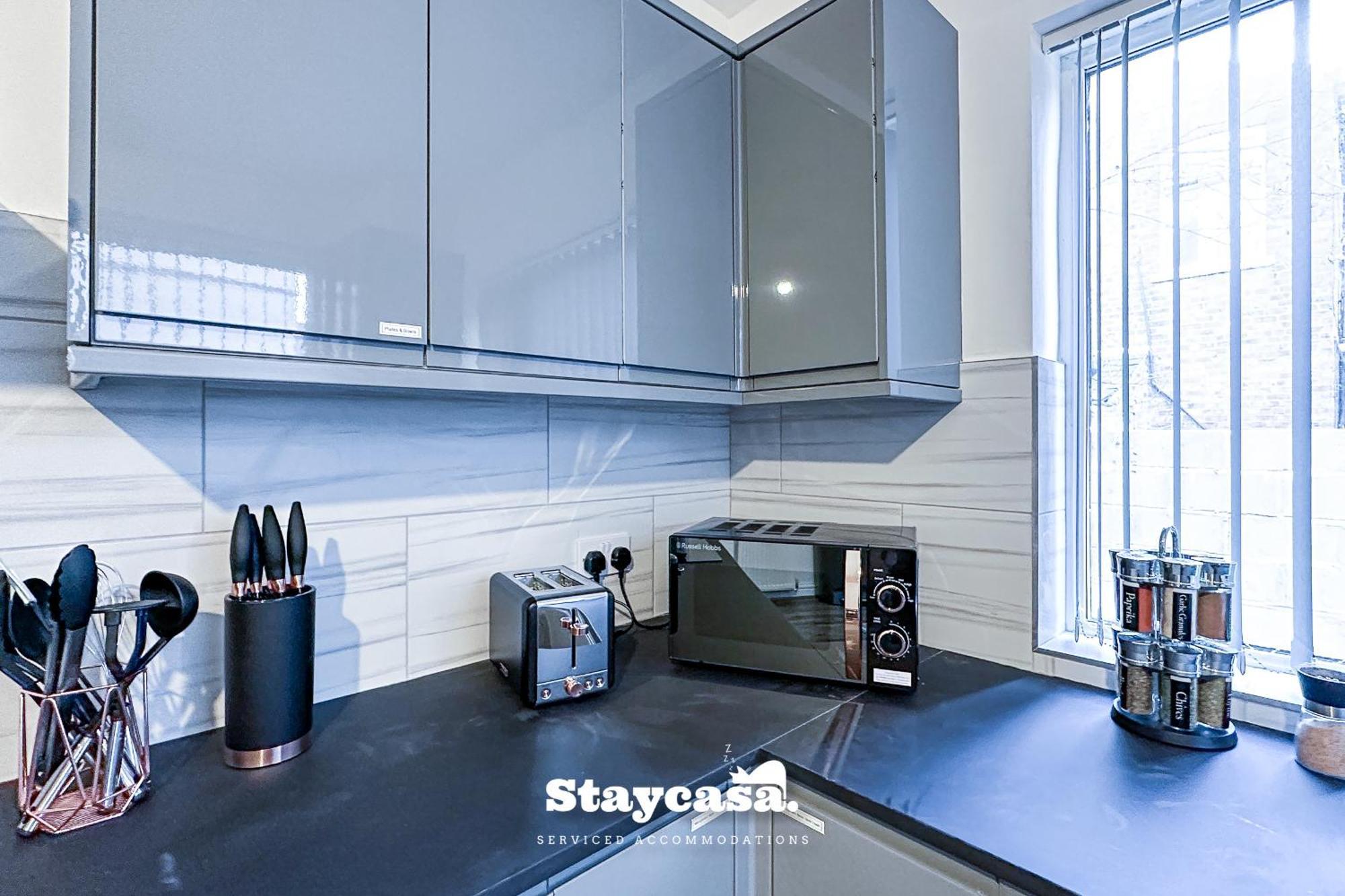 Ashfield Co-Living - Private Room Self-Cater Manchester Bagian luar foto