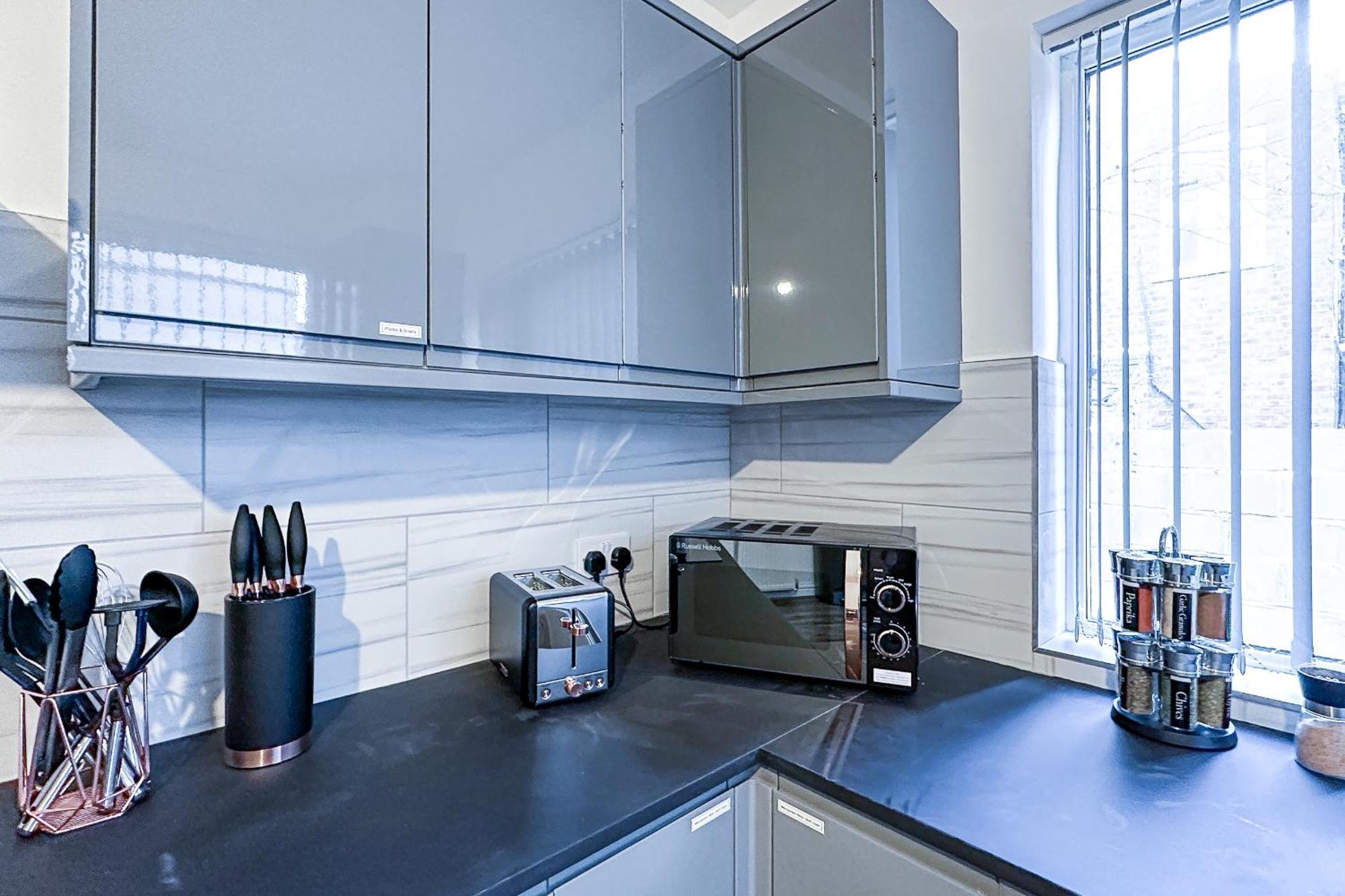 Ashfield Co-Living - Private Room Self-Cater Manchester Bagian luar foto